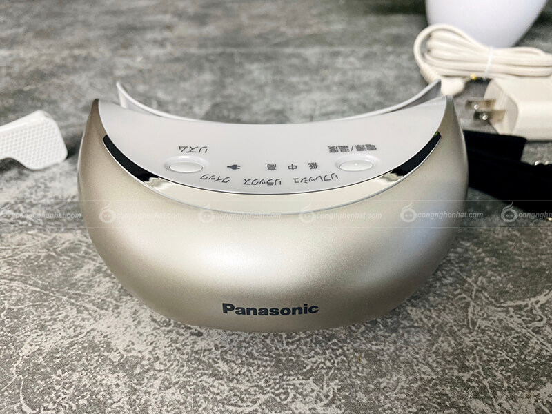 may-massag-mat-panasonic-eh-sw68-n-chinh-hang-2